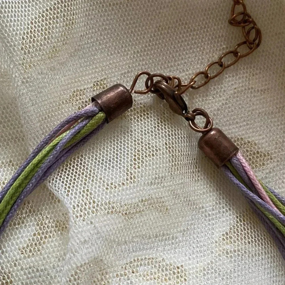 Pretty Pink and Purple Floral Design Fashion Necklace with Rhinestones - Picture 3 of 4